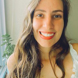 Meet your Posher, Aline